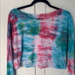 Tie-dyed crop long sleeve
